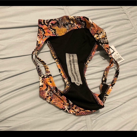 Women’s Bikini Bottom only. - Picture 5 of 7